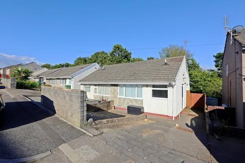 2 bedroom semi-detached bungalow for sale