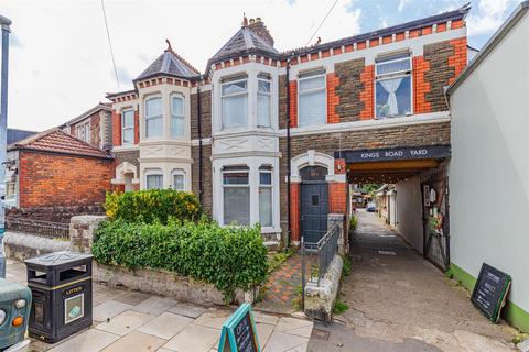 Kings Road, Cardiff CF11 4 bed end of terrace house for sale