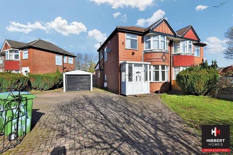 Norris Road, Sale, M33 2TN 3 bed semi