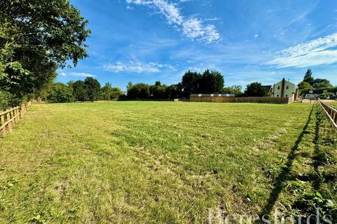 Harwich Road, Wix, CO11 3 bed detached house for sale