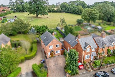 High Street, Naseby NN6 3 bed detached house for sale