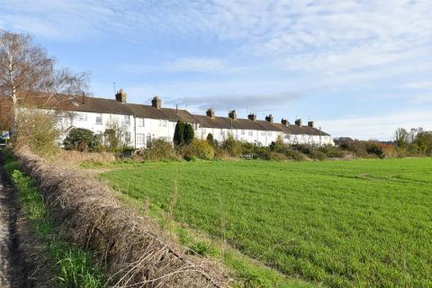 Knowle Road, Wouldham 2 bed terraced house for sale