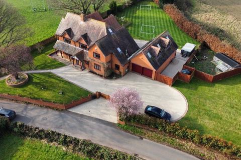 White Waltham, Maidenhead 6 bed detached house for sale