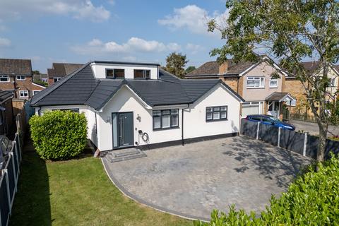 4 bedroom detached bungalow for sale