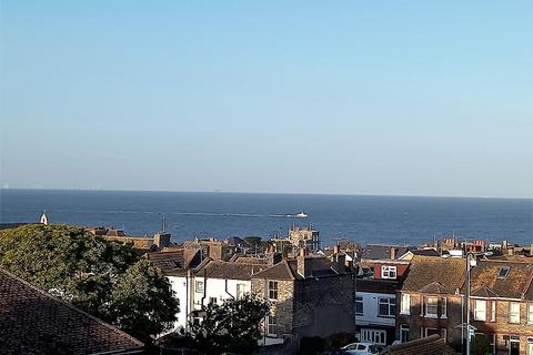 Crofts Place, Broadstairs 2 bed apartment for sale