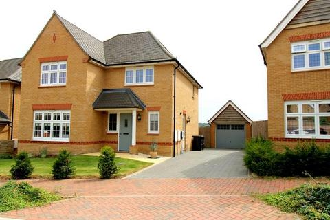 Armstrong Road, South Luton, Luton... 4 bed detached house for sale