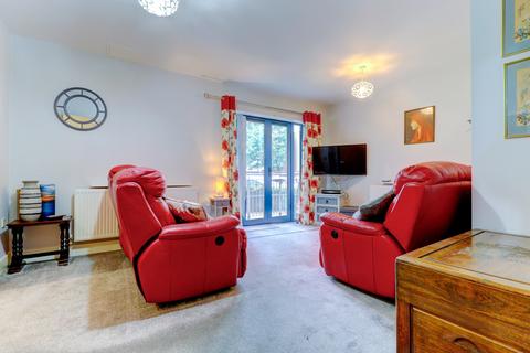 The Galleries, High Wycombe HP13 2 bed apartment for sale