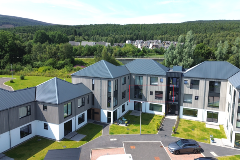 Caledonia Place, Aviemore 3 bed apartment for sale