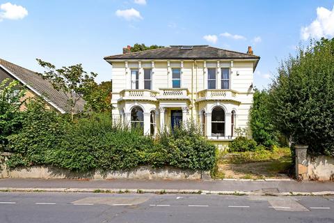 Baldslow Road, Hastings 6 bed detached house for sale