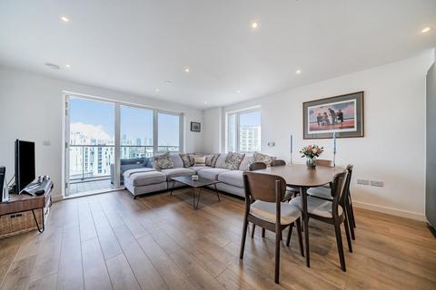 Creekside, Greenwich 2 bed flat for sale