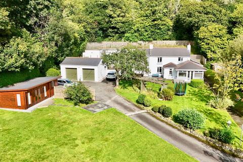 St. Austell PL25 4 bed detached house for sale