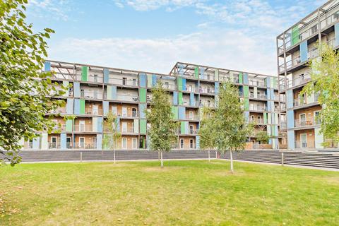 Warren Close, Cambridge, Cambridgeshire 1 bed flat for sale