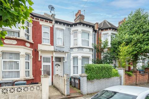 Tunley Road, Harlesden, London, NW10 2 bed flat for sale