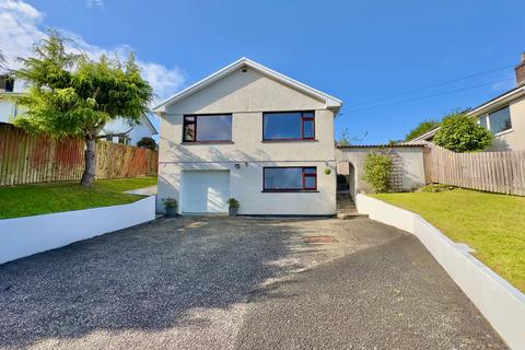 Westerlands Road, Wadebridge, PL27 7EU 4 bed detached house for sale