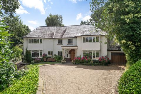 7 bedroom detached house for sale