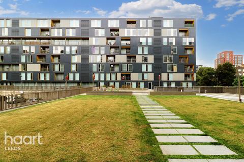 The Avenue, Leeds 1 bed apartment for sale