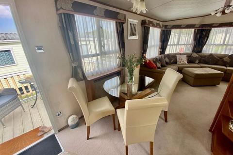 2 bedroom holiday park home for sale