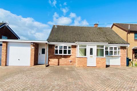 35 Ashfields Road, Heath Farm... 3 bed detached house for sale