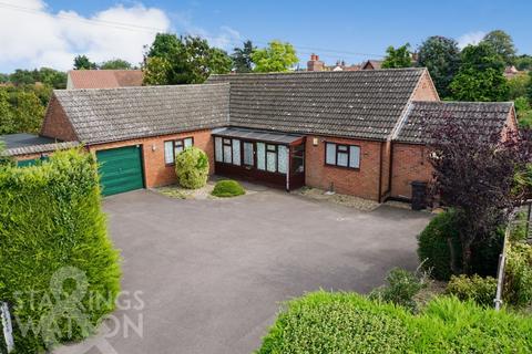 Beech Tree Way, Earsham, Bungay 3 bed detached bungalow for sale