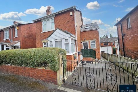 2 bedroom detached house for sale