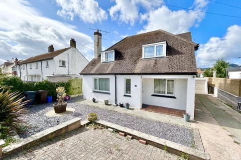 St. Hilarys Drive, Conwy 2 bed apartment for sale
