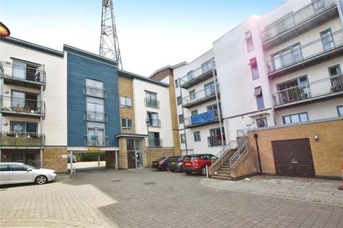 Quayside Drive, Colchester, Essex, CO2 2 bed apartment for sale