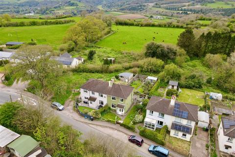 Townsend, Ruardean 3 bed semi