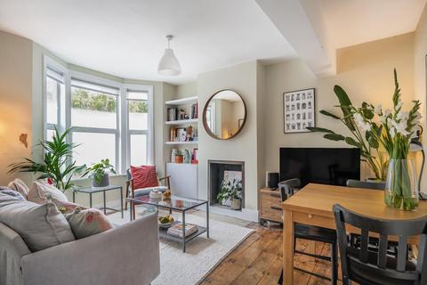 Robson Road, West Norwood 2 bed terraced house for sale