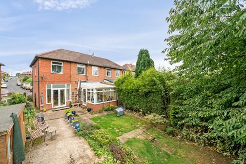 Norbett Road, Arnold, Nottingham... 4 bed semi