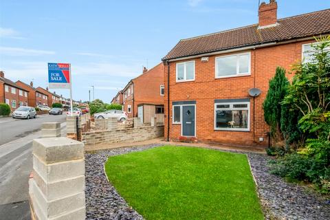 Kirkdale Grove, Wortley, Leeds 3 bed semi