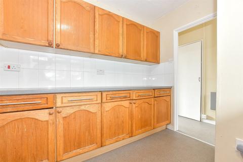 2 bedroom maisonette for sale