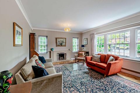 Elmsleigh Avenue, Stoneygate, Leicester 4 bed detached house for sale