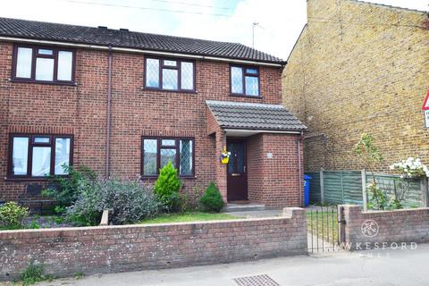 The Street, Sittingbourne ME9 3 bed semi