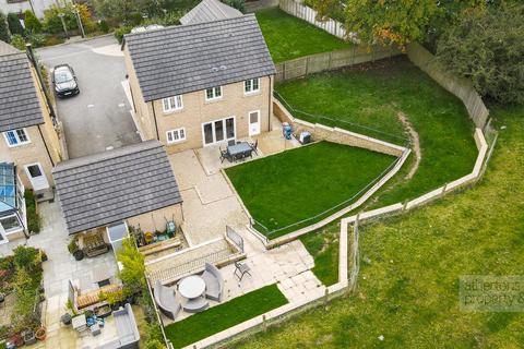 Strawberry Gardens, Clitheroe BB7 4 bed detached house for sale