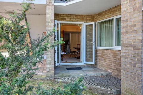 Station Lane, Ingatestone 2 bed apartment for sale