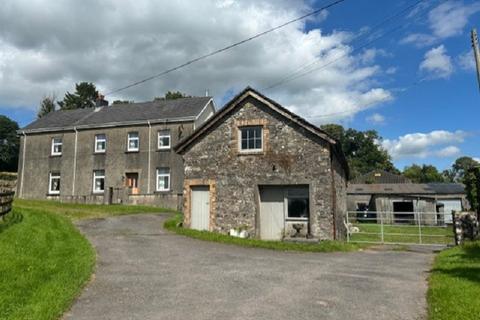 Trapp, Llandeilo, Carmarthenshire. 4 bed property with land for sale