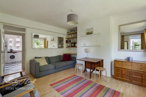 Patten House Green Lanes, London, N4 3 bed flat for sale