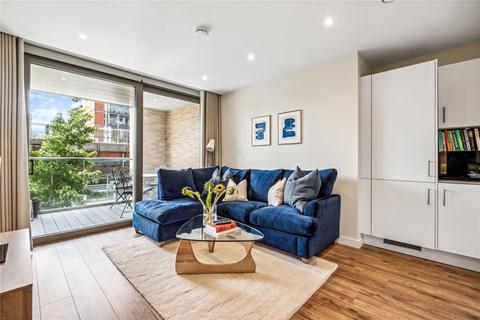 Palmer Road, London, SW11 1 bed apartment for sale