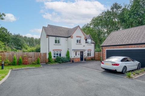 Packington Close, Winyates Green... 5 bed detached house for sale