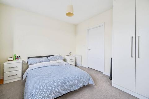 Lewisham High Street, Lewisham... 1 bed flat for sale