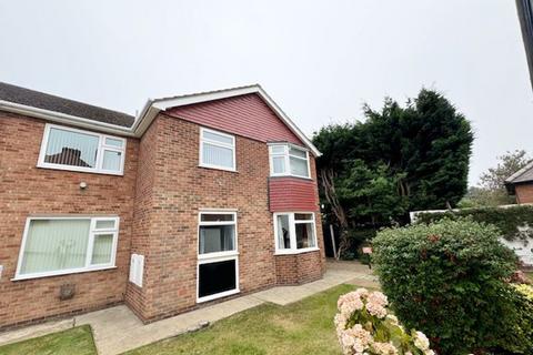 KINGS ROAD, CLEETHORPES 1 bed retirement property for sale