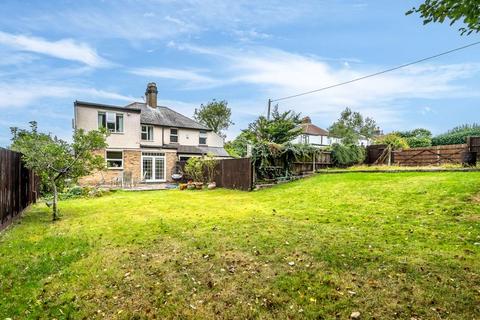 Croydon Road, Keston, Bromley 3 bed semi