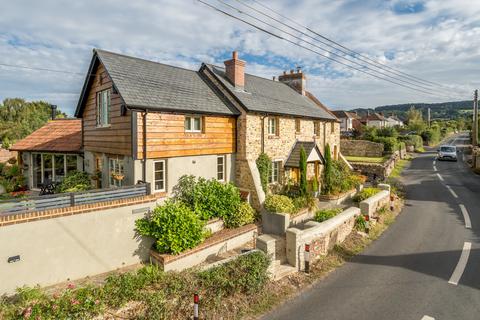 Blagdon Hill, Taunton, Somerset, TA3 4 bed detached house for sale
