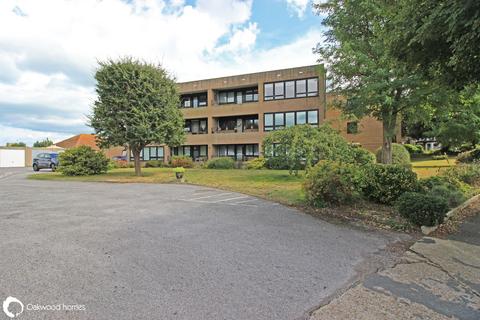 Lyell Court, Birchington, Kent, CT7 2 bed flat for sale