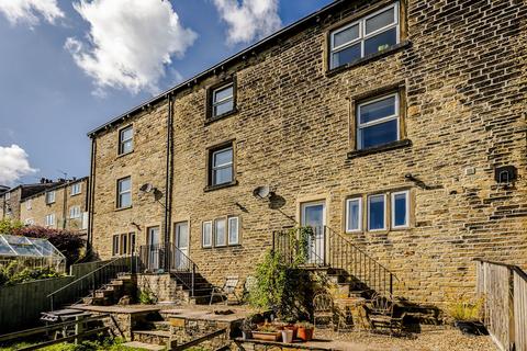 Rochdale Road, Sowerby Bridge HX6 4 bed terraced house for sale