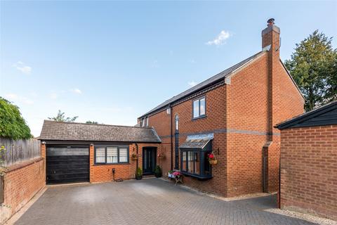 White Hill, Olney, Buckinghamshire, MK46 5 bed detached house for sale