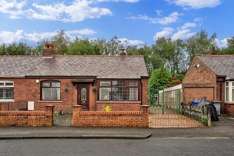 2 bedroom semi-detached bungalow for sale