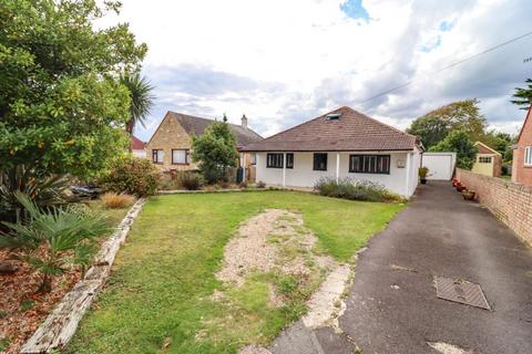 Chichester Avenue, Hayling Island 4 bed detached bungalow for sale