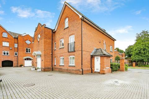 Quayside Walk, Southampton SO40 2 bed apartment for sale