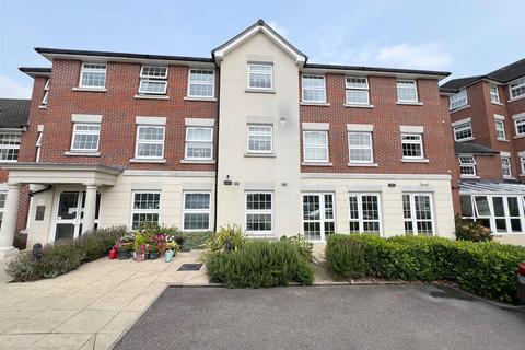 High Street, Ongar, Brentwood 2 bed retirement property for sale